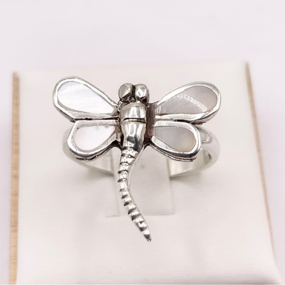 Size 8 Mop Dragonfly 925 Sterling Silver Ring - Picture 3 of 8